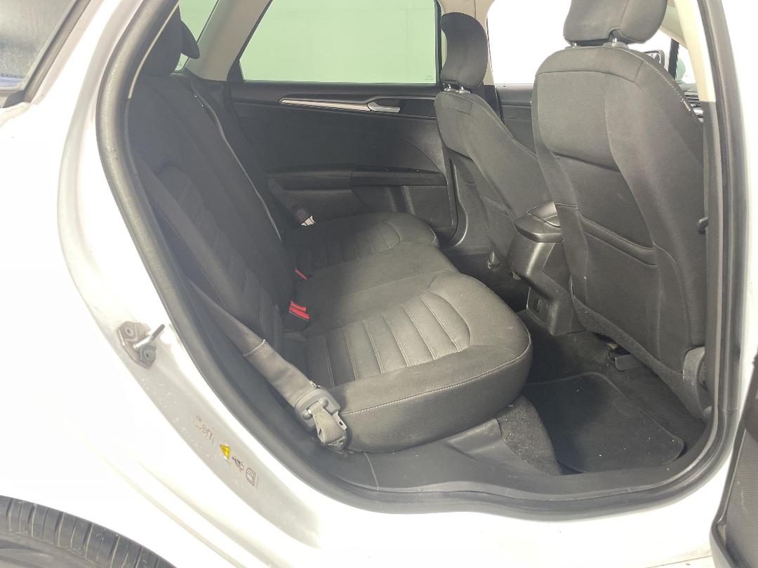 Photo '18' of Ford Mondeo Ambiente WGN Petrol Photo '18' of Ford Mondeo Ambiente WGN Petrol