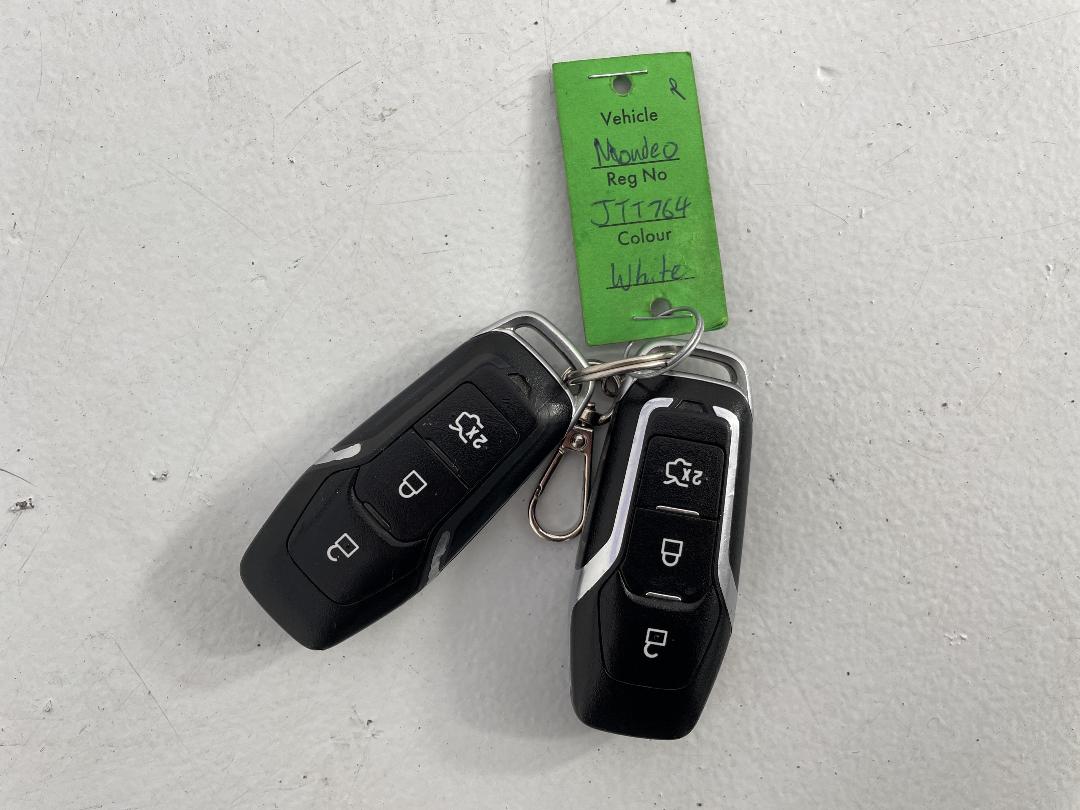 Photo '22' of Ford Mondeo