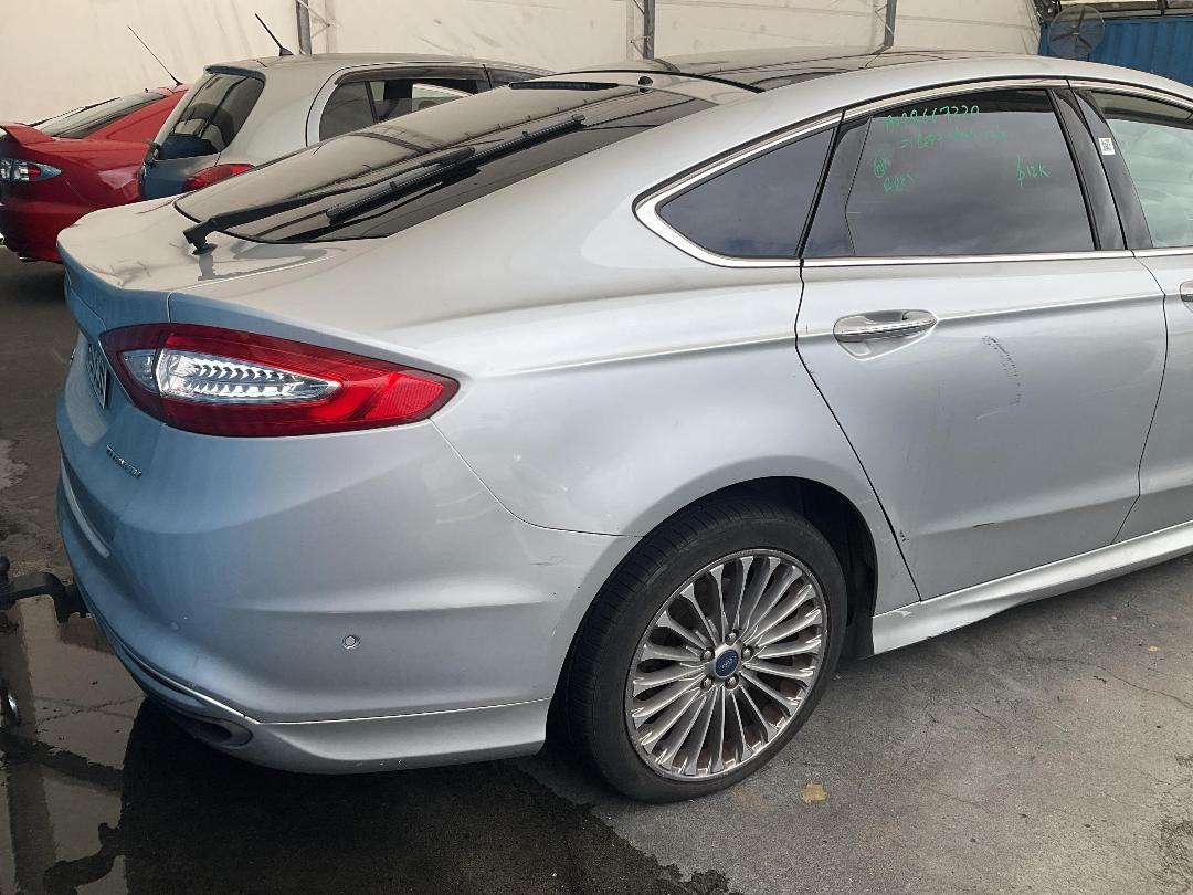 Photo '5' of Ford Mondeo Titanium 5DR Petrol