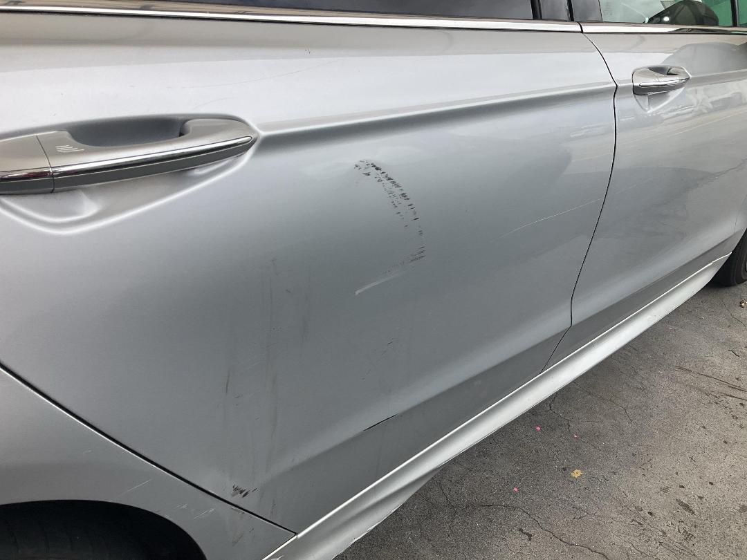 Photo '7' of Ford Mondeo Titanium 5DR Petrol