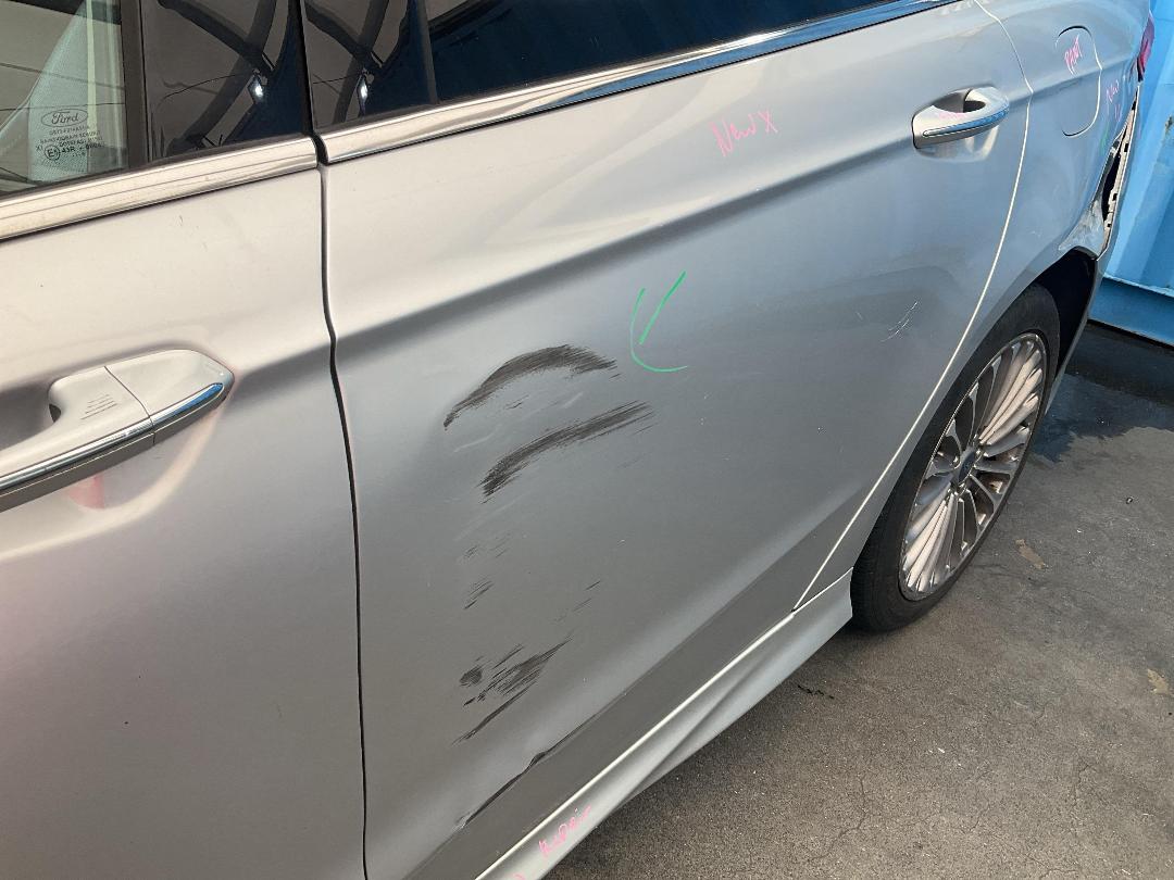 Photo '15' of Ford Mondeo Titanium 5DR Petrol