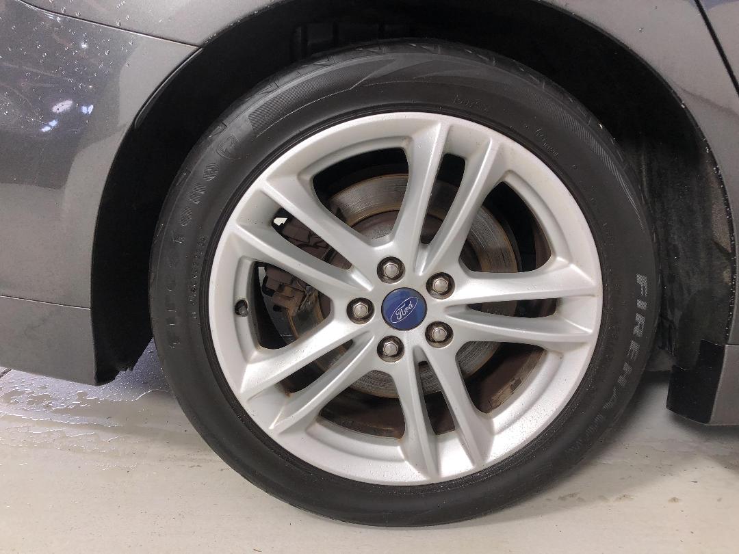 Photo '12' of Ford Mondeo