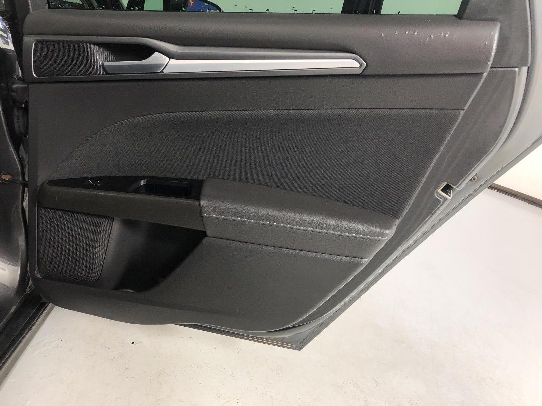 Photo '19' of Ford Mondeo