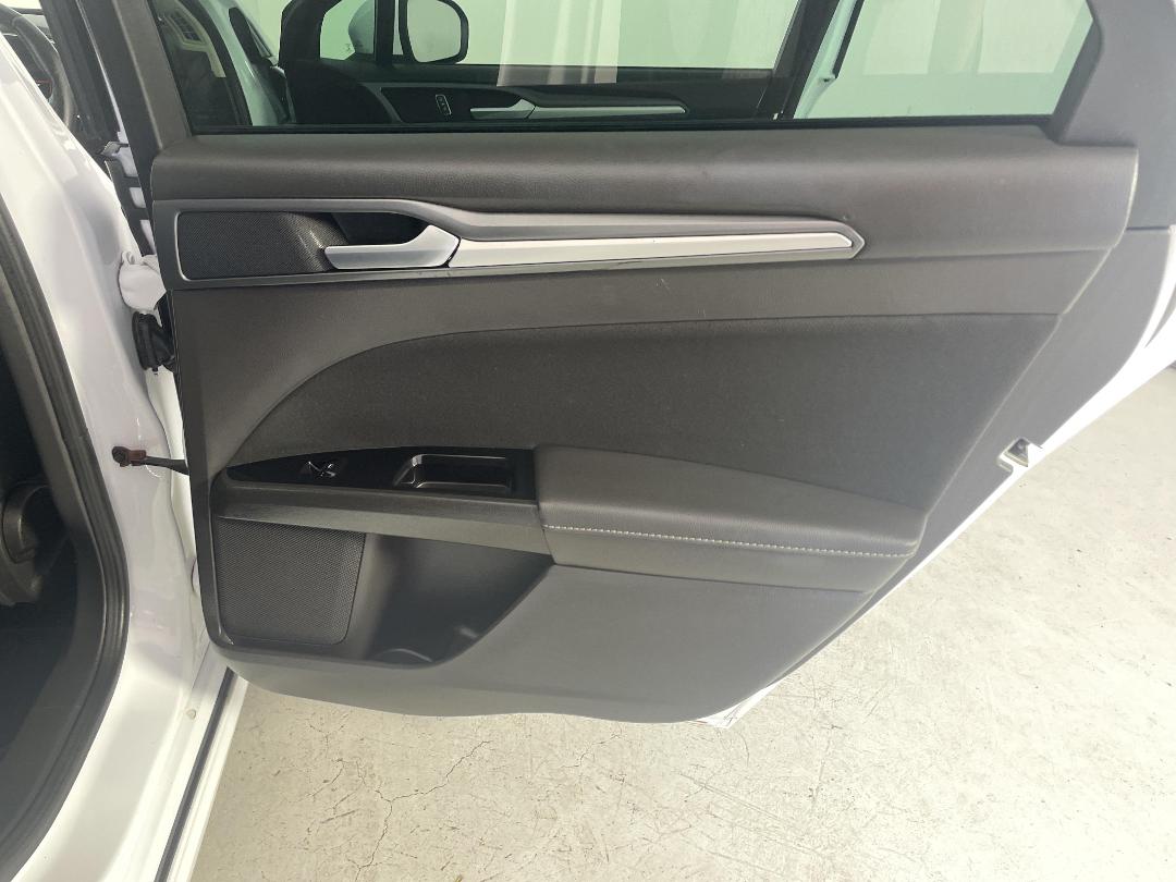 Photo '19' of Ford Mondeo Photo '19' of Ford Mondeo