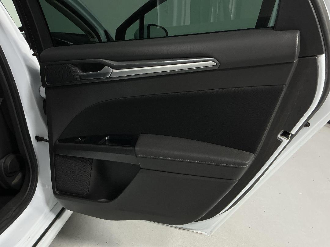 Photo '19' of Ford Mondeo Photo '19' of Ford Mondeo