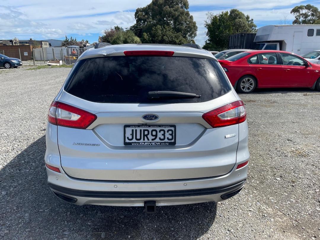 Photo '5' of Ford Mondeo Trend Wagon Petrol Photo '5' of Ford Mondeo Trend Wagon Petrol