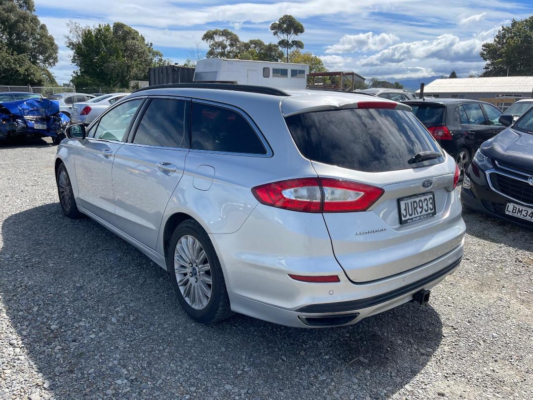 Photo '6' of Ford Mondeo Trend Wagon Petrol Photo '6' of Ford Mondeo Trend Wagon Petrol
