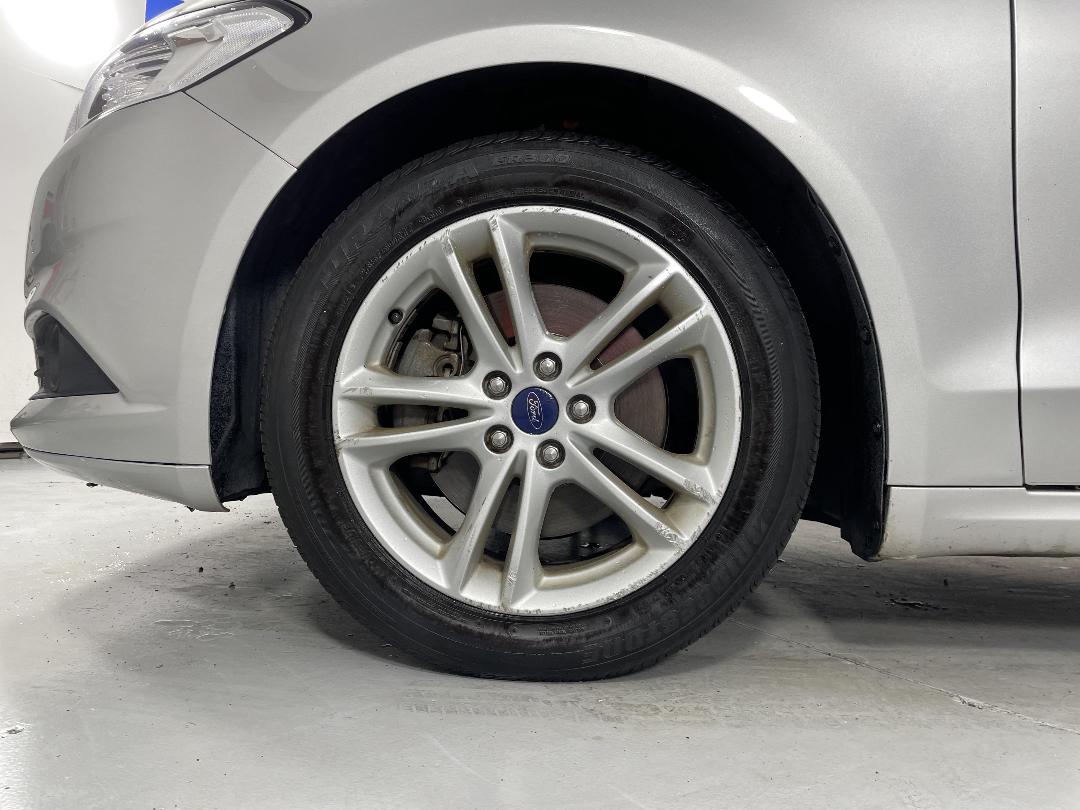 Photo '10' of Ford Mondeo Photo '10' of Ford Mondeo