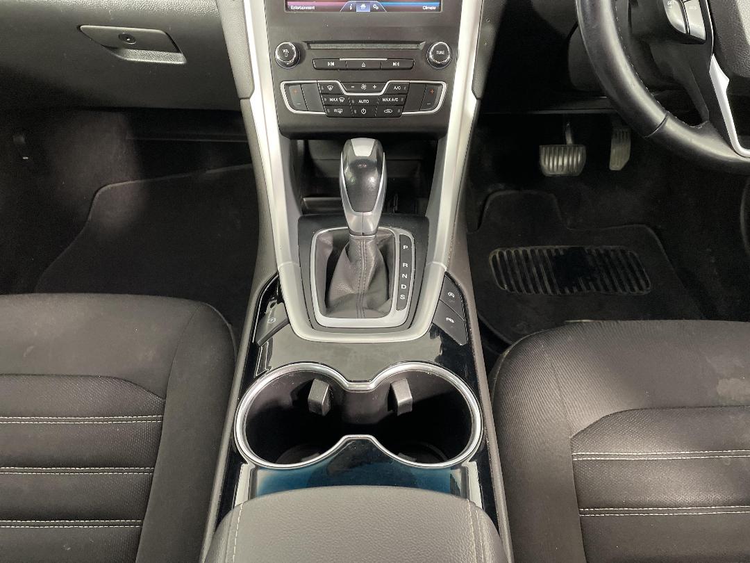 Photo '18' of Ford Mondeo Photo '18' of Ford Mondeo