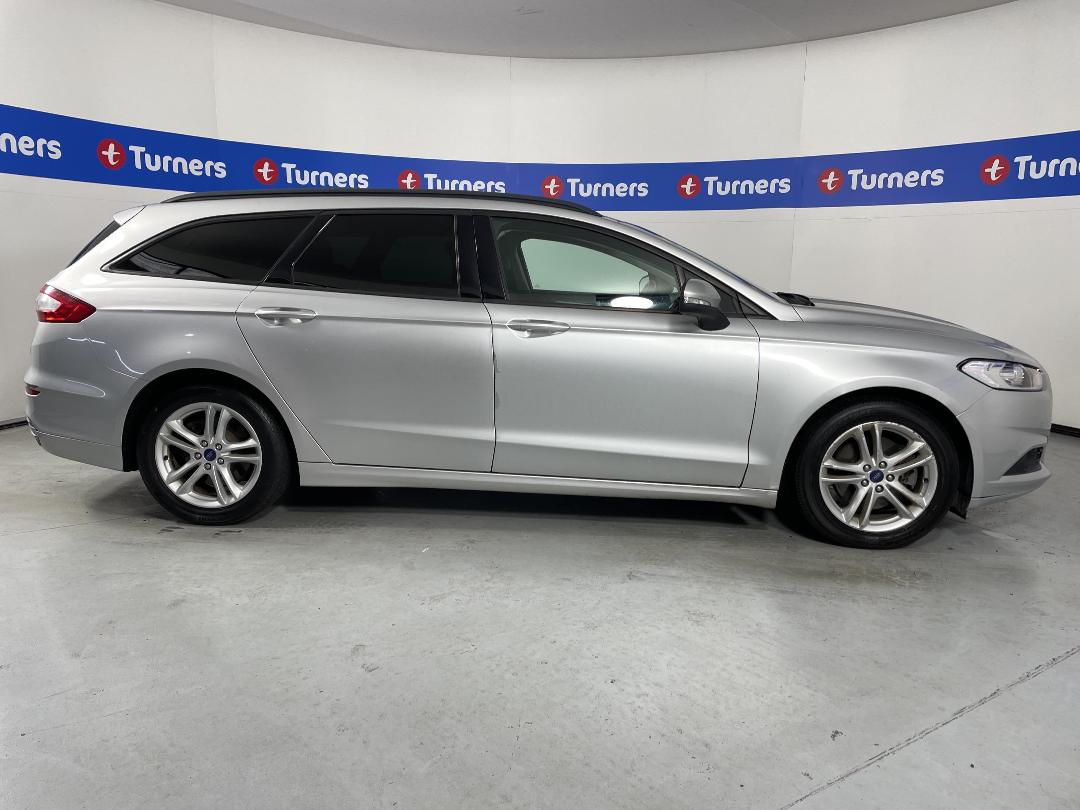 Photo '23' of Ford Mondeo Photo '23' of Ford Mondeo