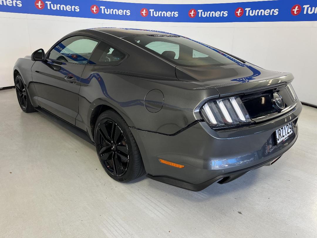 Photo '5' of Ford Mustang