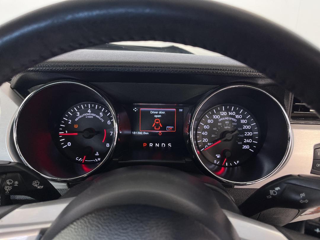 Photo '20' of Ford Mustang