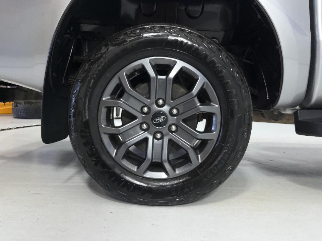 Photo '12' of Ford Ranger