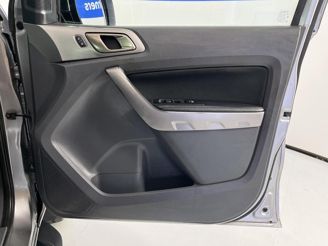 Photo '14' of Ford Ranger