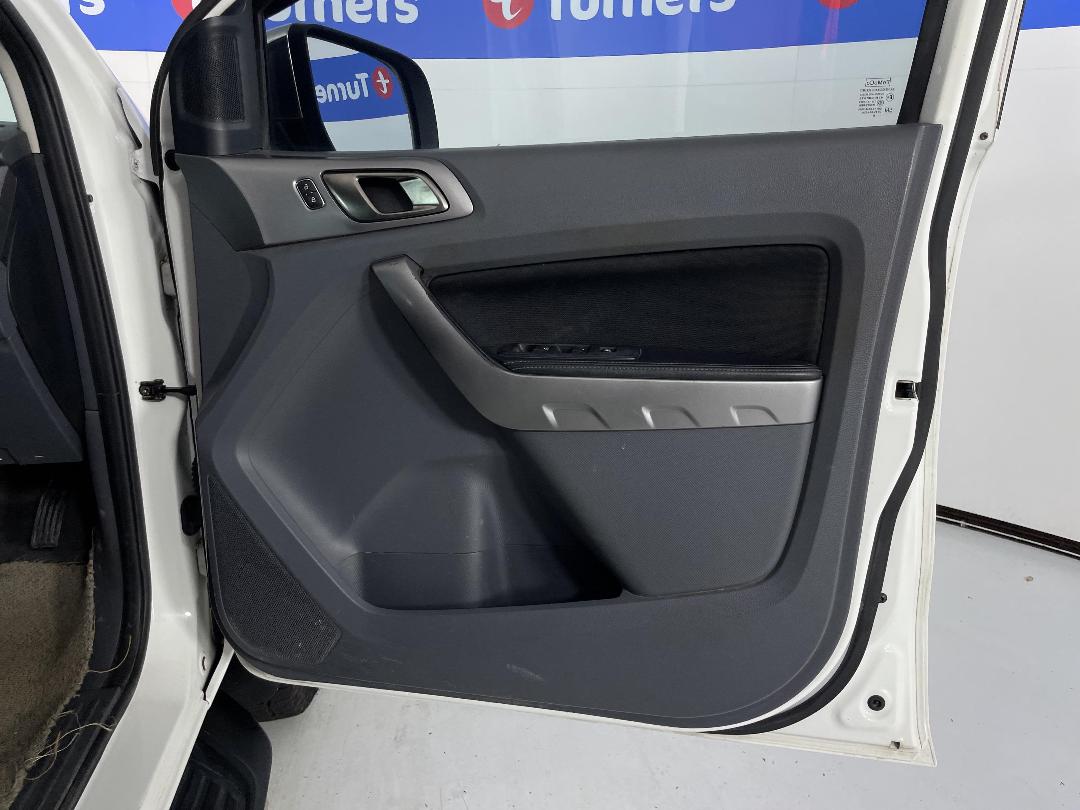 Photo '15' of Ford Ranger Photo '15' of Ford Ranger