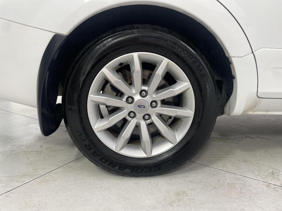 Photo '12' of Ford Territory