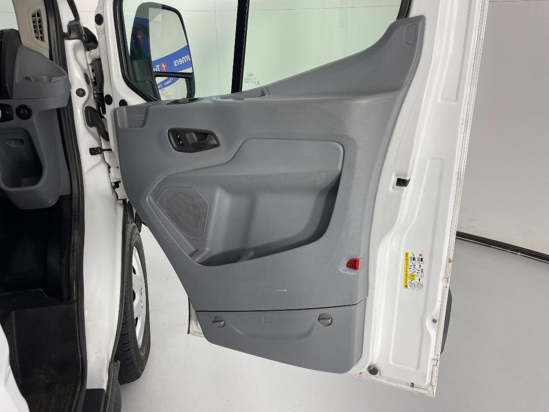 Photo '15' of Ford Transit Photo '15' of Ford Transit