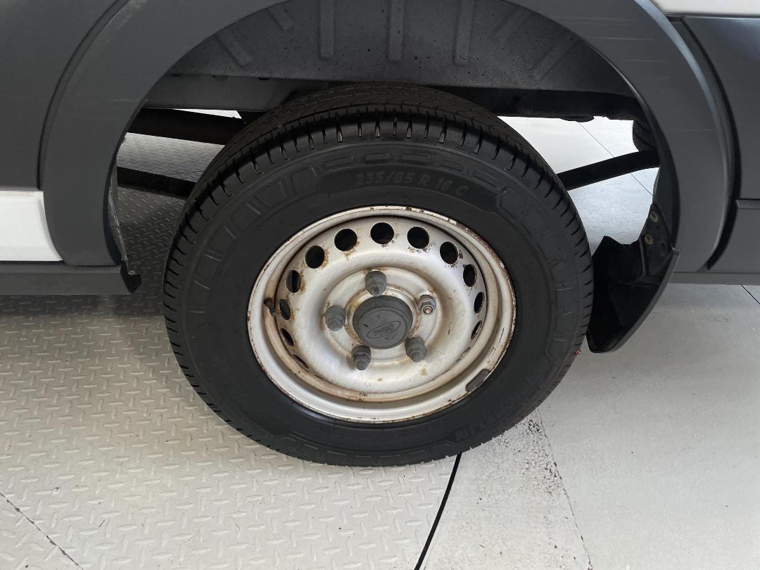 Photo '11' of Ford Transit