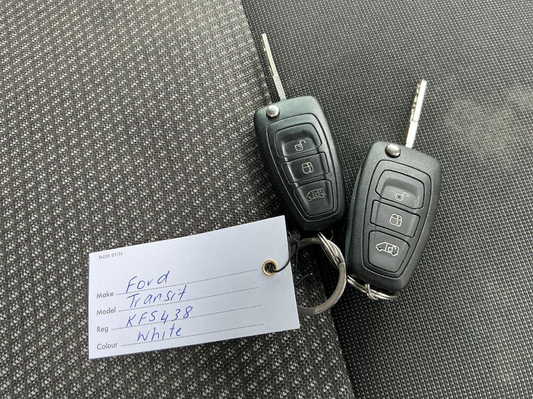 Photo '21' of Ford Transit