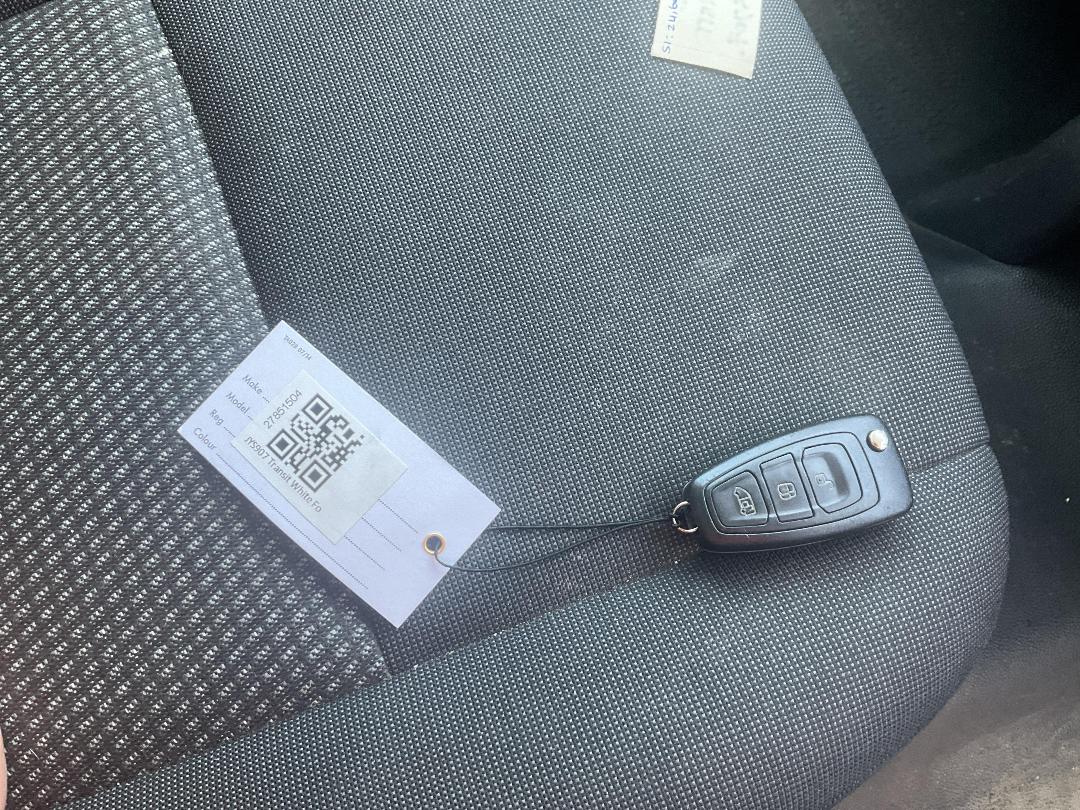 Photo '19' of Ford Transit SWB LOW Roof Photo '19' of Ford Transit SWB LOW Roof