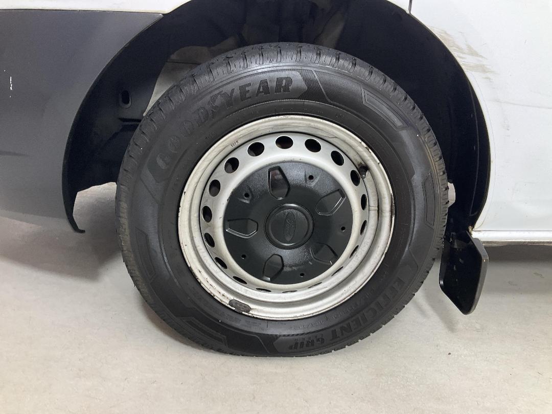 Photo '10' of Ford Transit