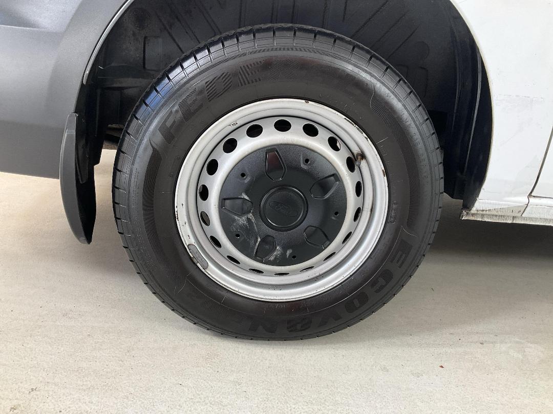 Photo '12' of Ford Transit