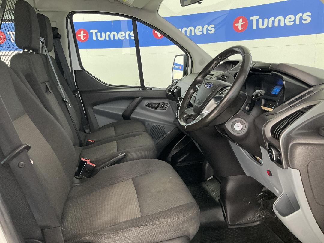 Photo '16' of Ford Transit