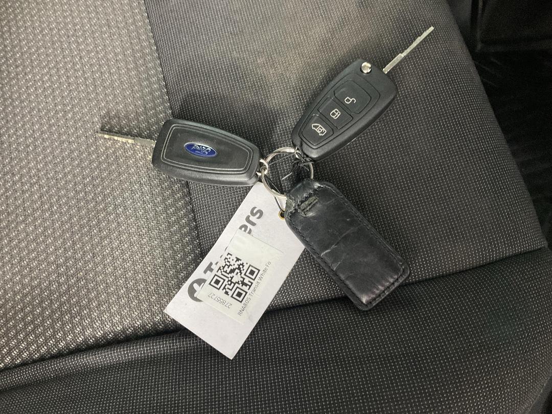 Photo '21' of Ford Transit