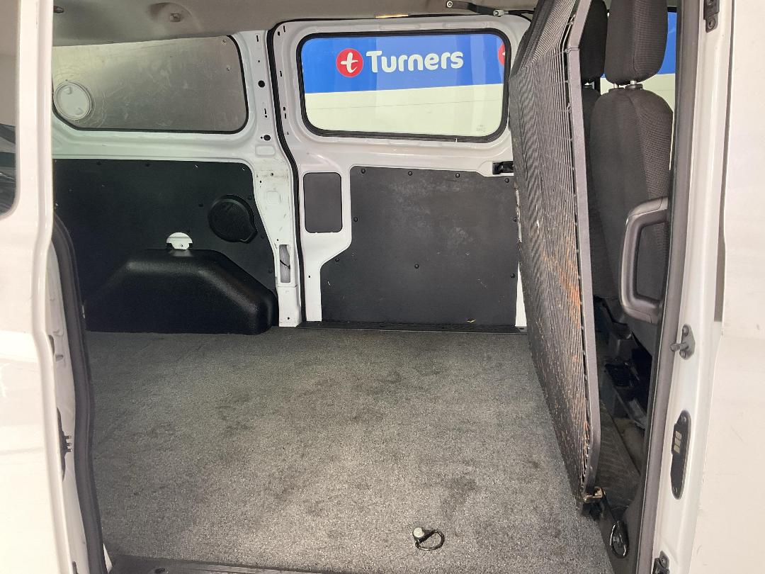 Photo '19' of Ford Transit