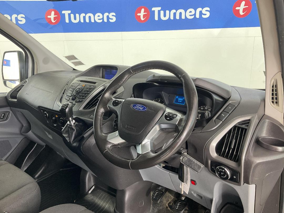 Photo '17' of Ford Transit