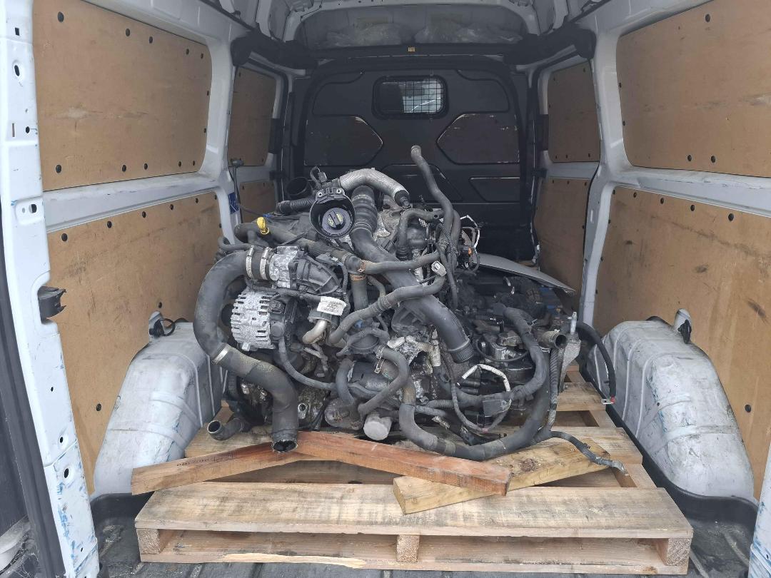 Photo '8' of Ford Transit LWB High Roof Photo '8' of Ford Transit LWB High Roof