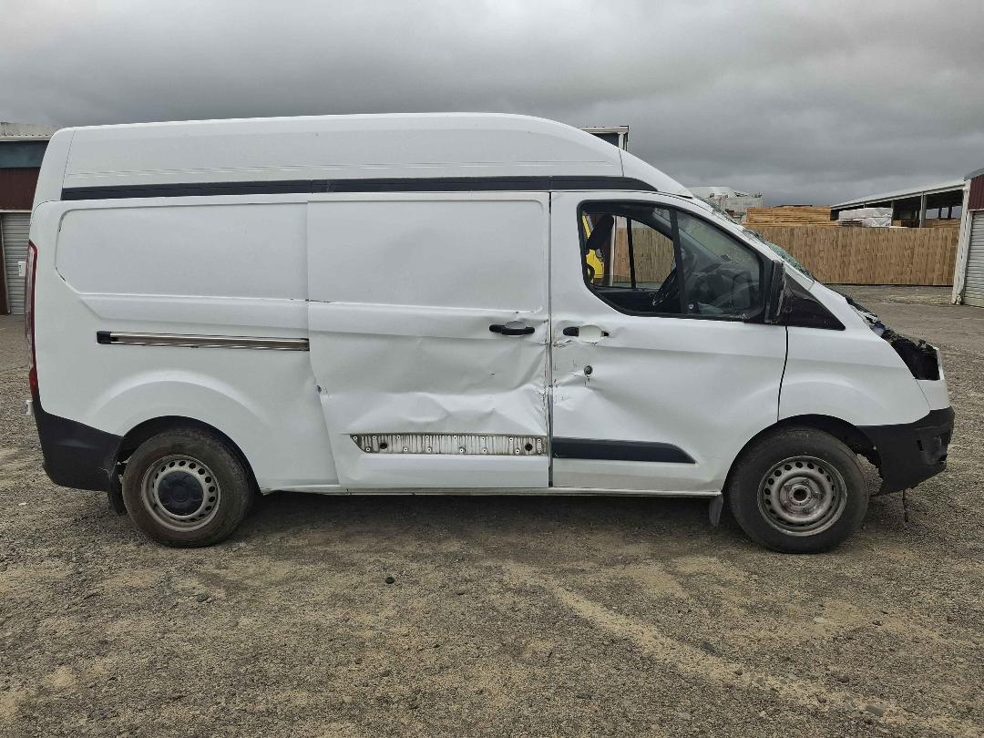 Photo '10' of Ford Transit LWB High Roof Photo '10' of Ford Transit LWB High Roof
