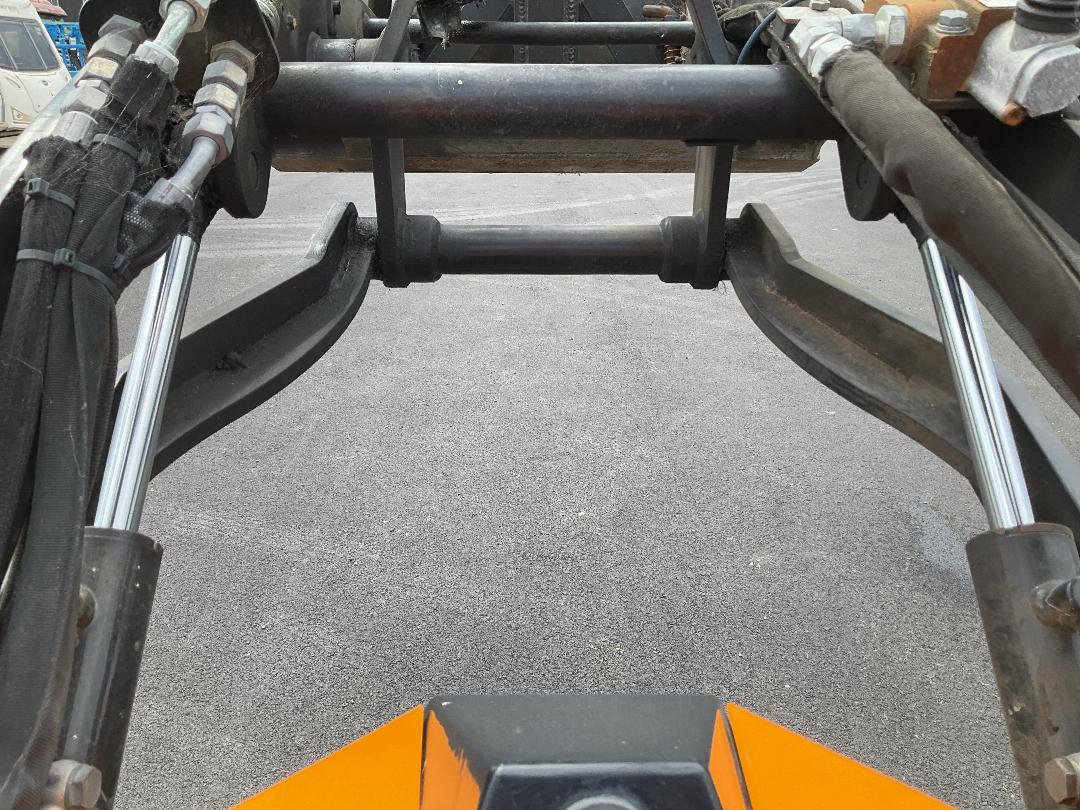 Photo '14' of Giant SK251D SK Skid Steer