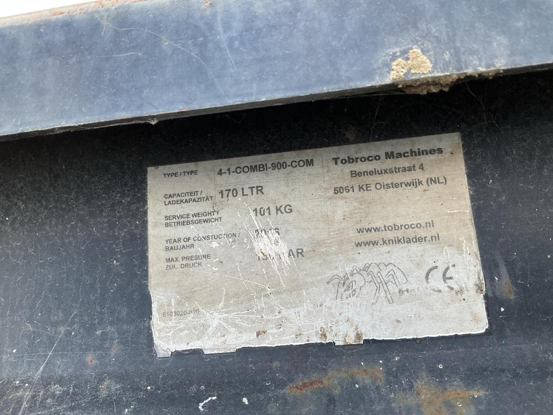 Photo '16' of Giant SK251D SK Skid Steer