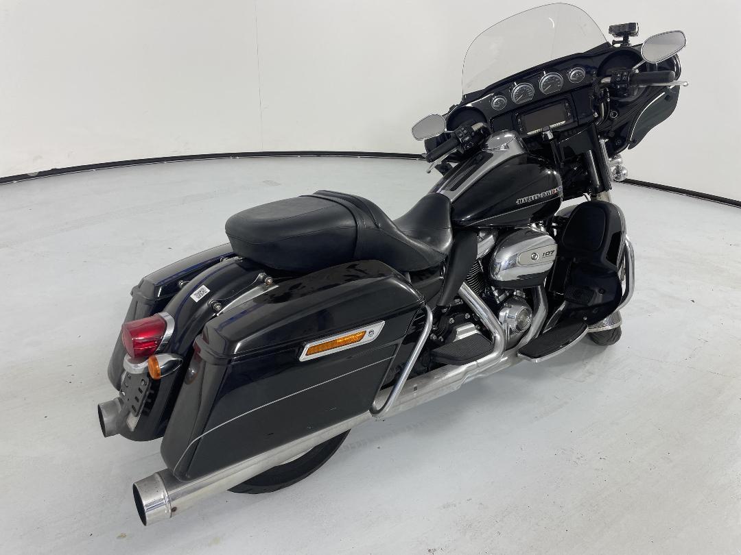 Photo '3' of Harley Davidson Touring 17 ULTRA LIMITED Photo '3' of Harley Davidson Touring 17 ULTRA LIMITED