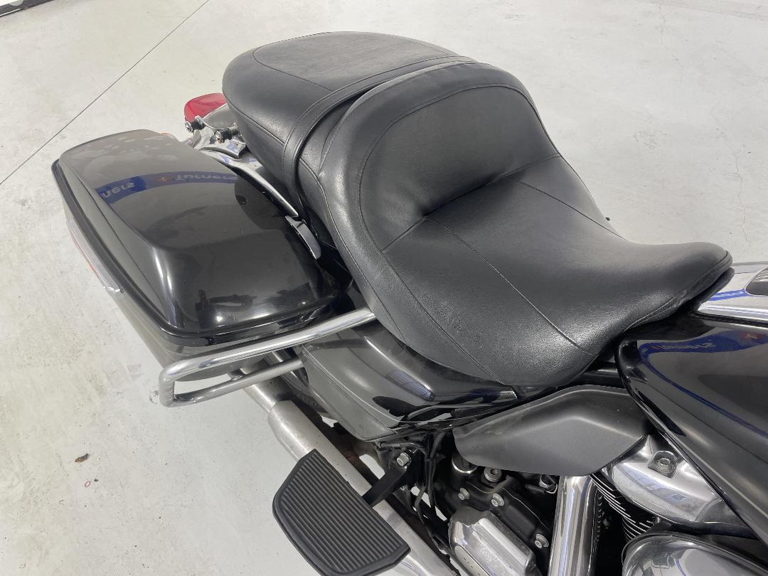 Photo '14' of Harley Davidson Touring 17 ULTRA LIMITED Photo '14' of Harley Davidson Touring 17 ULTRA LIMITED