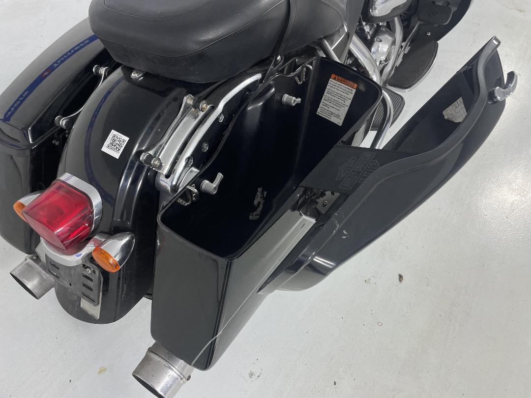 Photo '15' of Harley Davidson Touring 17 ULTRA LIMITED Photo '15' of Harley Davidson Touring 17 ULTRA LIMITED