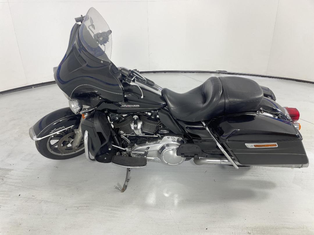 Photo '18' of Harley Davidson Touring 17 ULTRA LIMITED Photo '18' of Harley Davidson Touring 17 ULTRA LIMITED