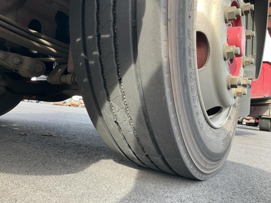 Photo '18' of Hino 500 FG8JPMH-RHN Skeletal Photo '18' of Hino 500 FG8JPMH-RHN Skeletal