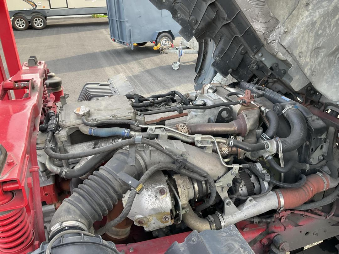 Photo '32' of Hino 500 FG8JPMH-RHN Skeletal Photo '32' of Hino 500 FG8JPMH-RHN Skeletal