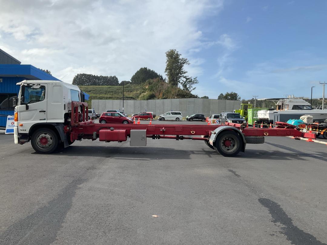 Photo '7' of Hino 500 FG8JPMH-RHN Skeletal Photo '7' of Hino 500 FG8JPMH-RHN Skeletal