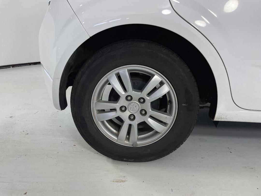 Photo '12' of Holden Barina Photo '12' of Holden Barina