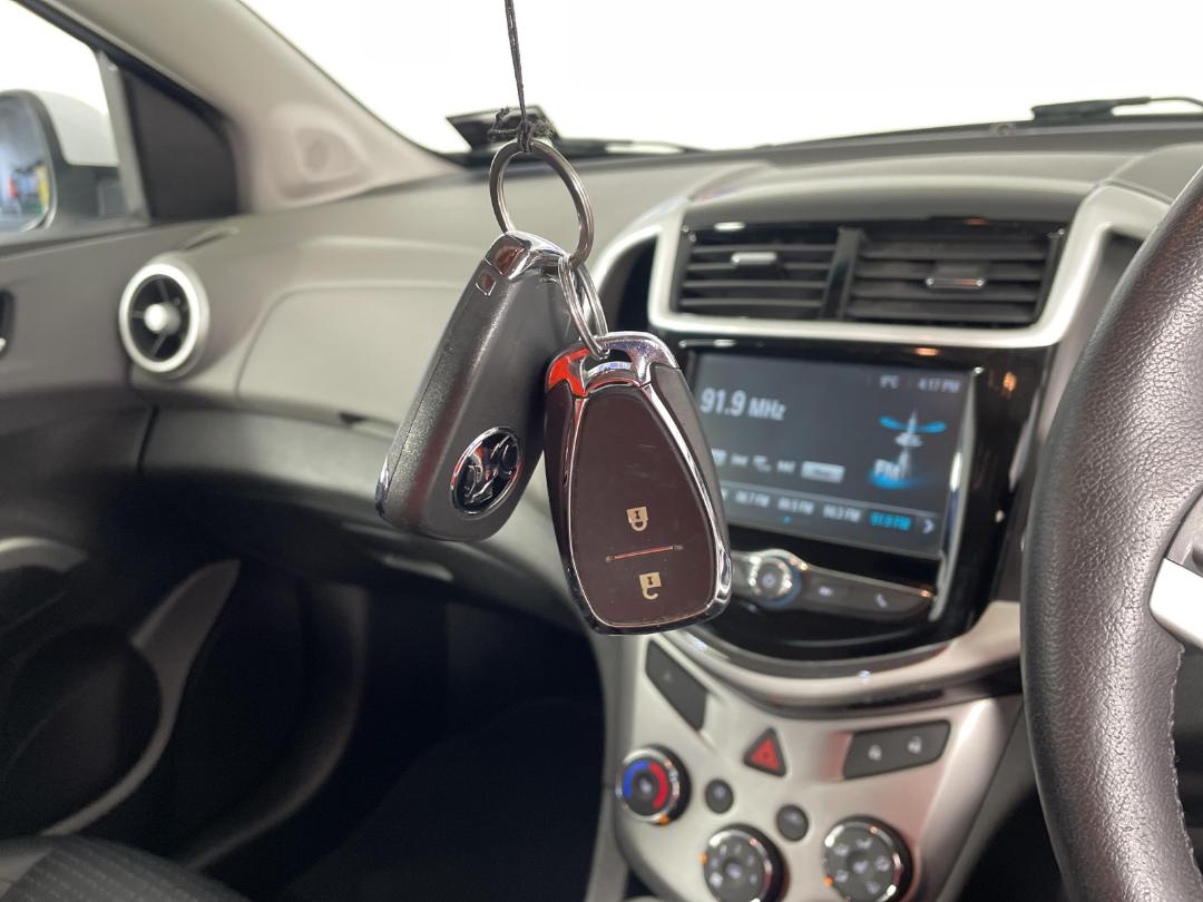 Photo '22' of Holden Barina