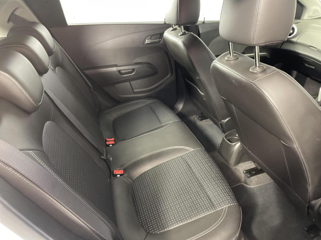 Photo '20' of Holden Barina