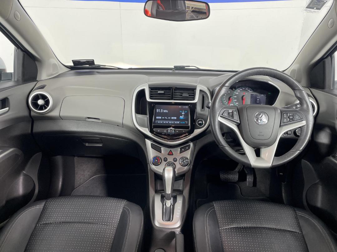 Photo '17' of Holden Barina