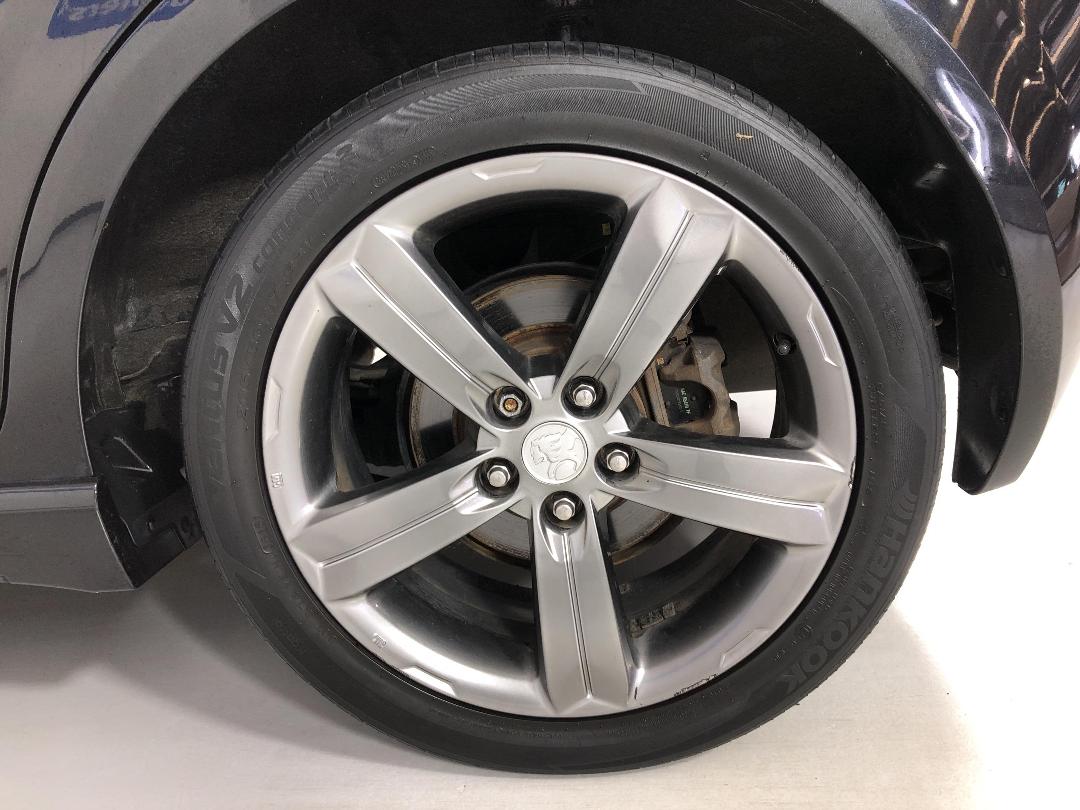 Photo '11' of Holden Barina