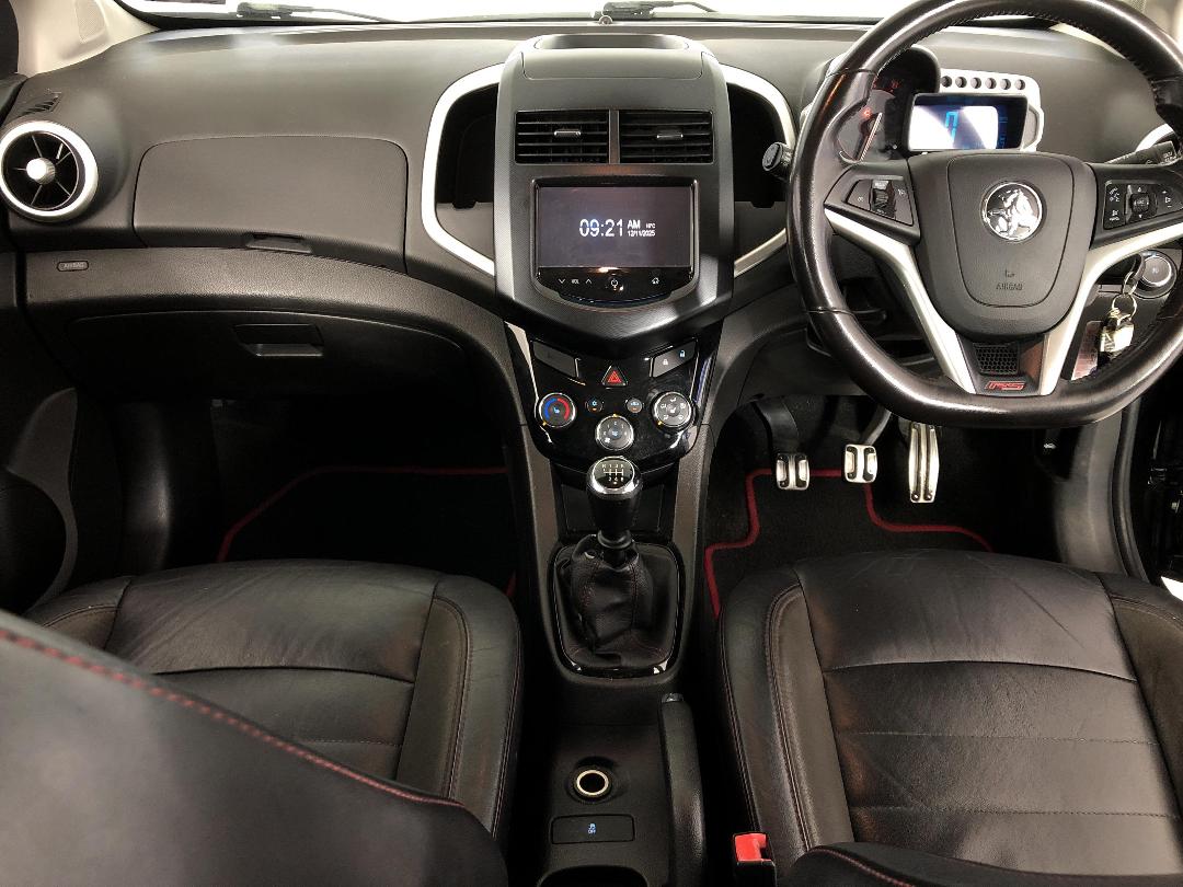 Photo '17' of Holden Barina