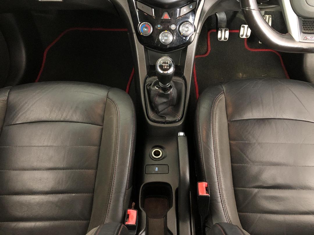 Photo '18' of Holden Barina