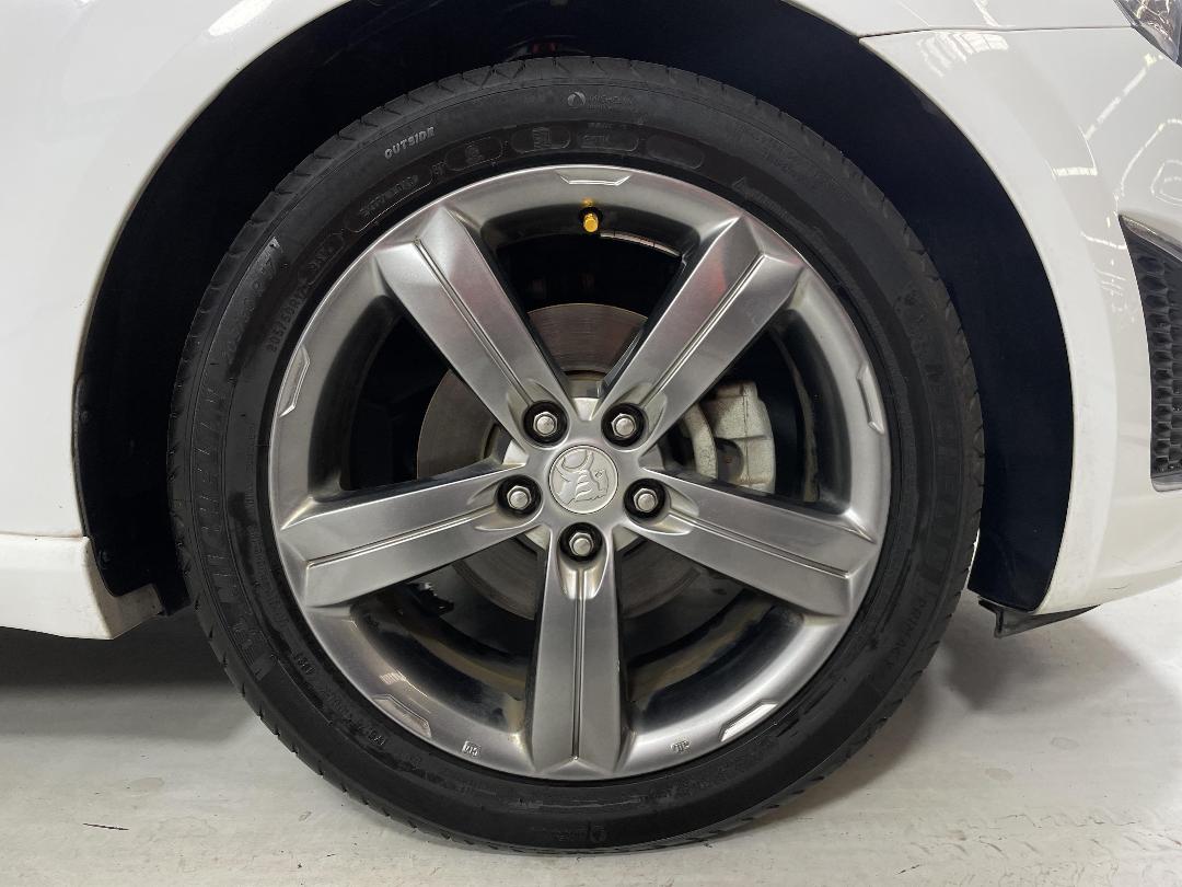 Photo '9' of Holden Barina Photo '9' of Holden Barina