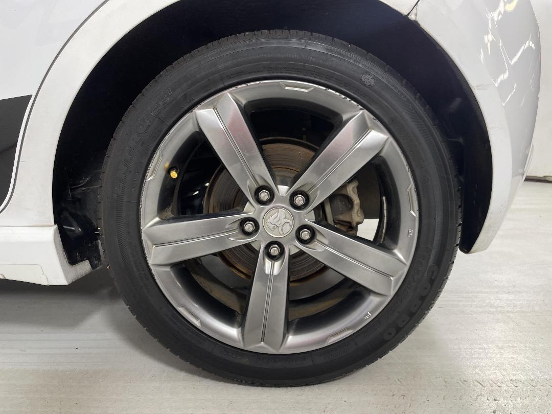 Photo '11' of Holden Barina Photo '11' of Holden Barina